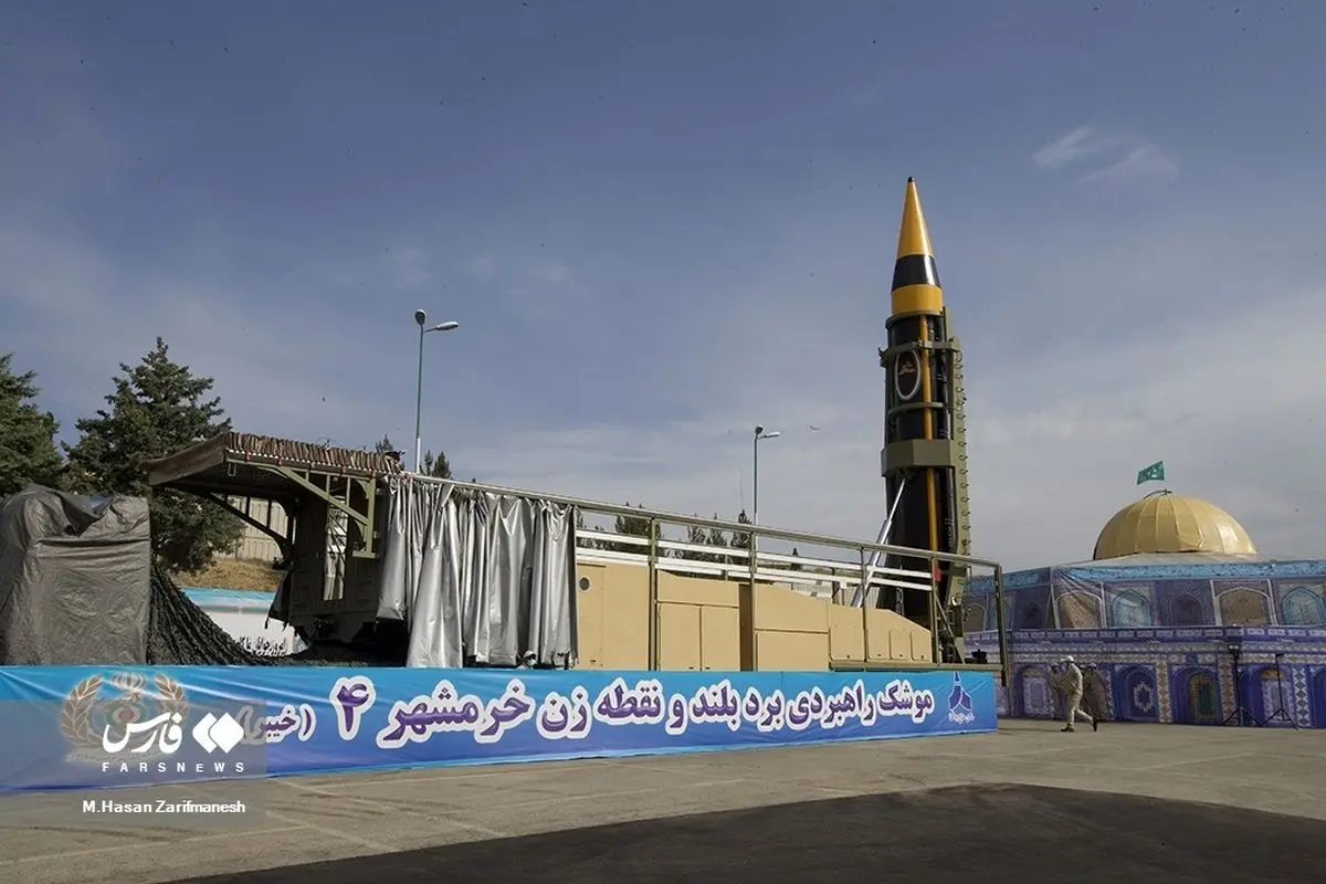 (تصاویر) رونمایی از موشک بالستیک خیبر