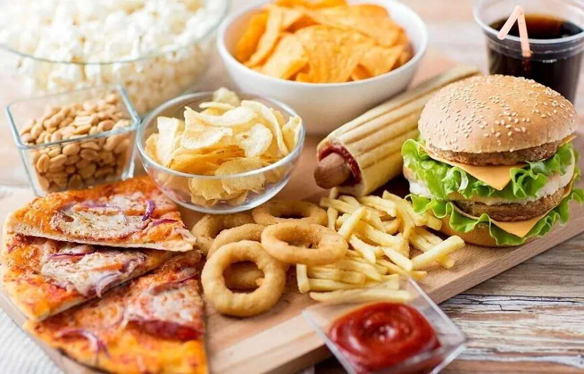 با دوری از این خوراکی‌ها روند پیری را به تعویق بیندازید