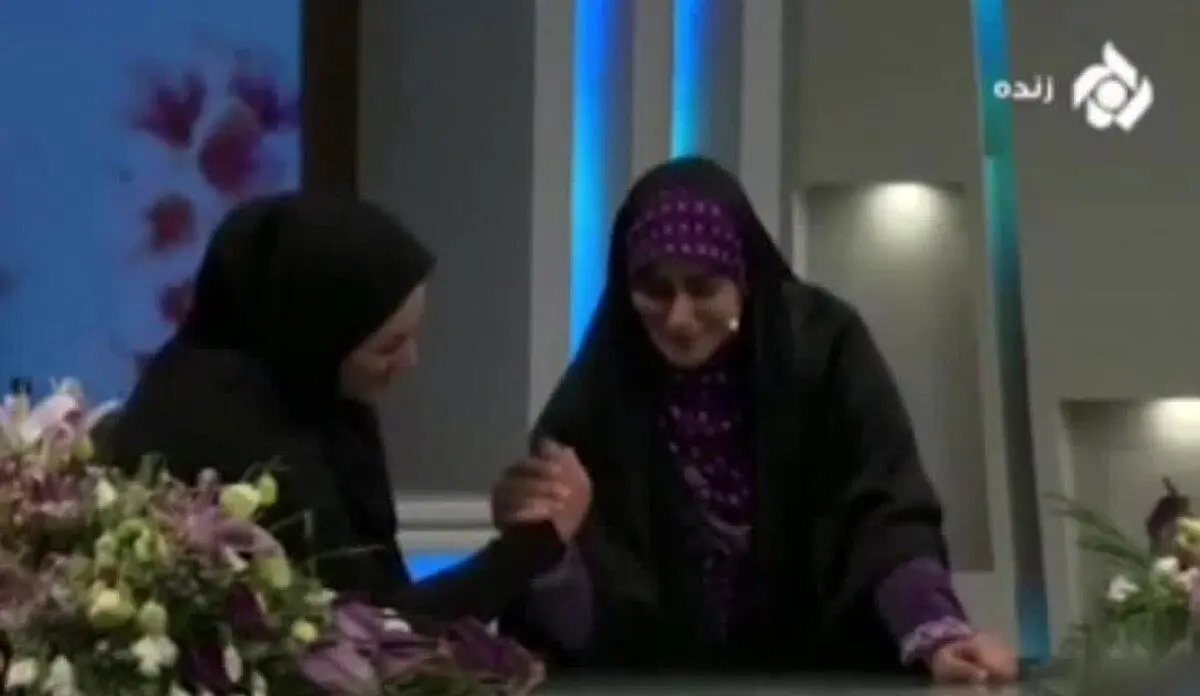(ویدئو) نمایش مچ اندازی دو خانم روی آنتن زنده صداوسیما