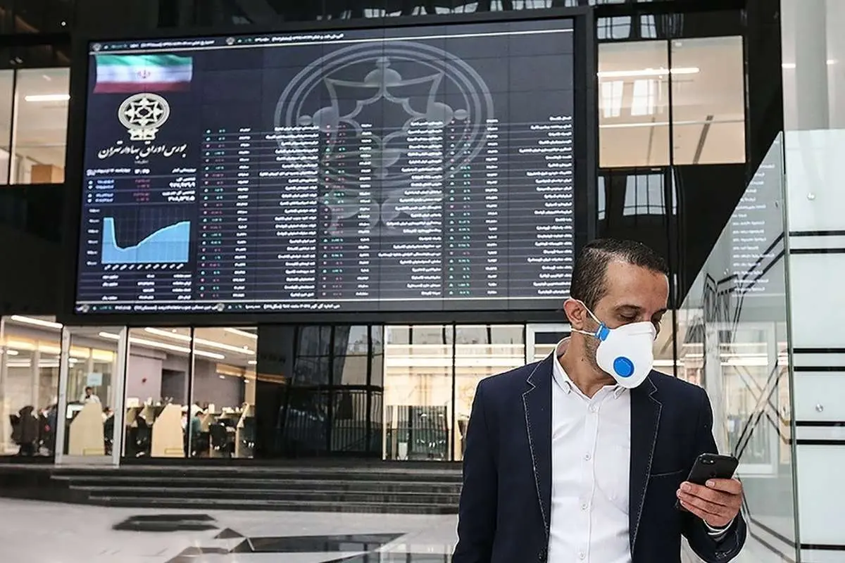 بورس هفته را قرمزپوش آغاز کرد