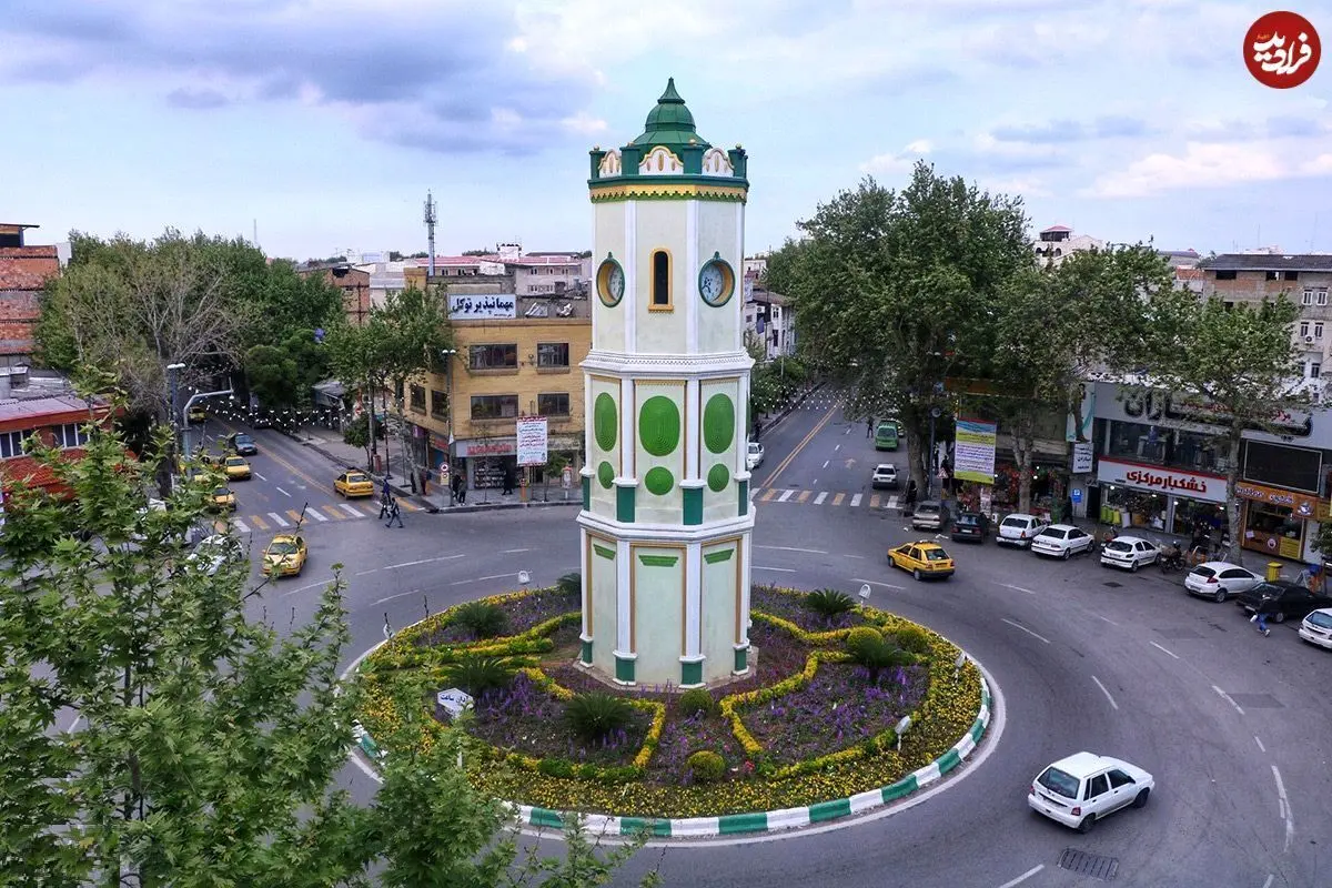 عکس‌های قدیمی و متفاوت از فلکه ساعت ساری؛ ۹۰ ساعت قبل