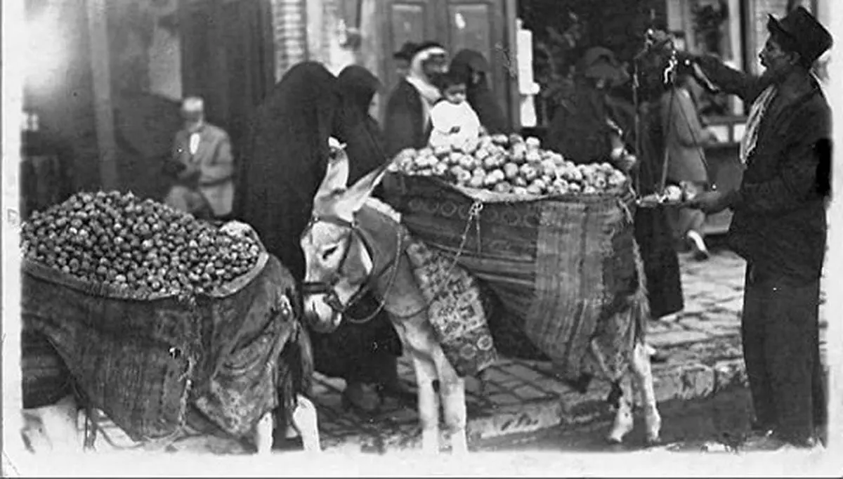 ۳ عکس دیده نشده تاریخی از فروشندگان دوره گرد؛ ۱۱۵ سال قبل