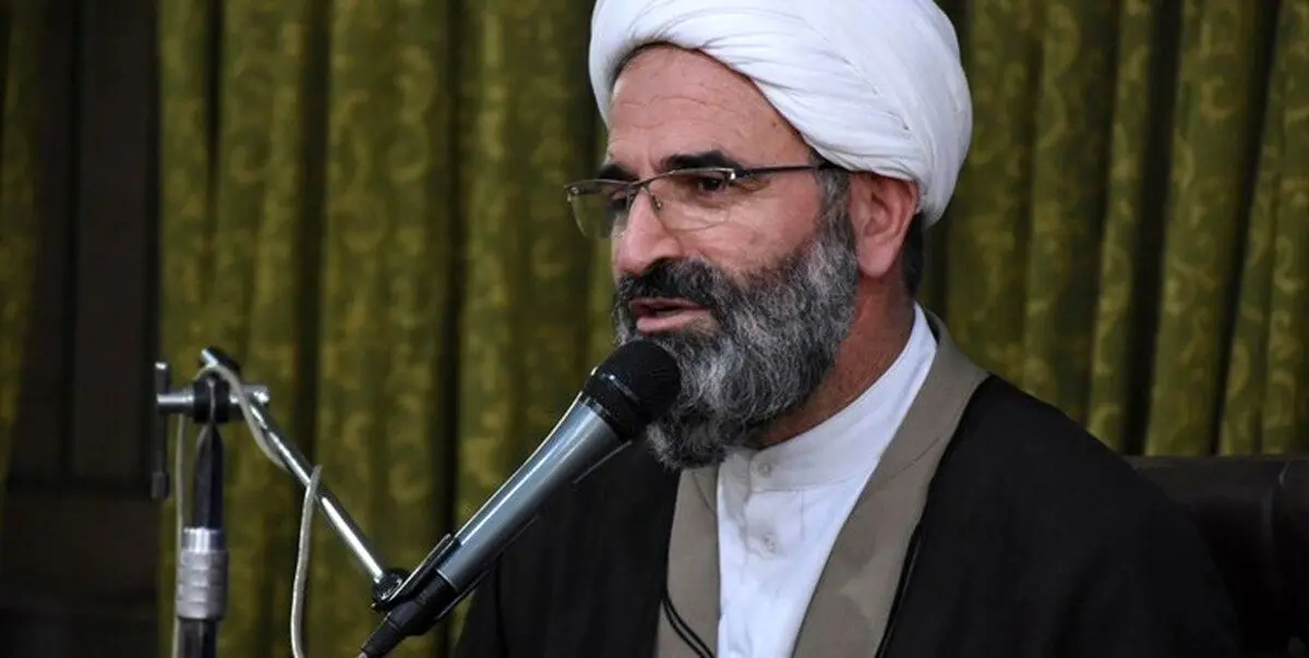 اینکه افرادی برای تماشای آسمان شب به کویر بروند، اما اتفاقات دیگری رخ دهد، پذیرفتنی نیست