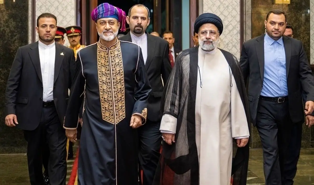 (عکس) دست‌دادن سلطان عمان با این خانم در تهران خبرساز شد
