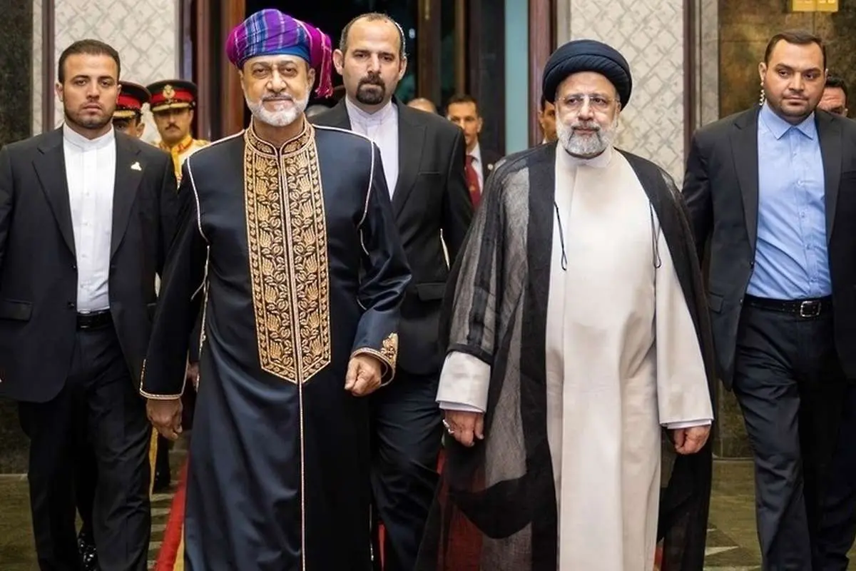 (عکس) دستدادن سلطان عمان با این خانم در تهران خبرساز شد
