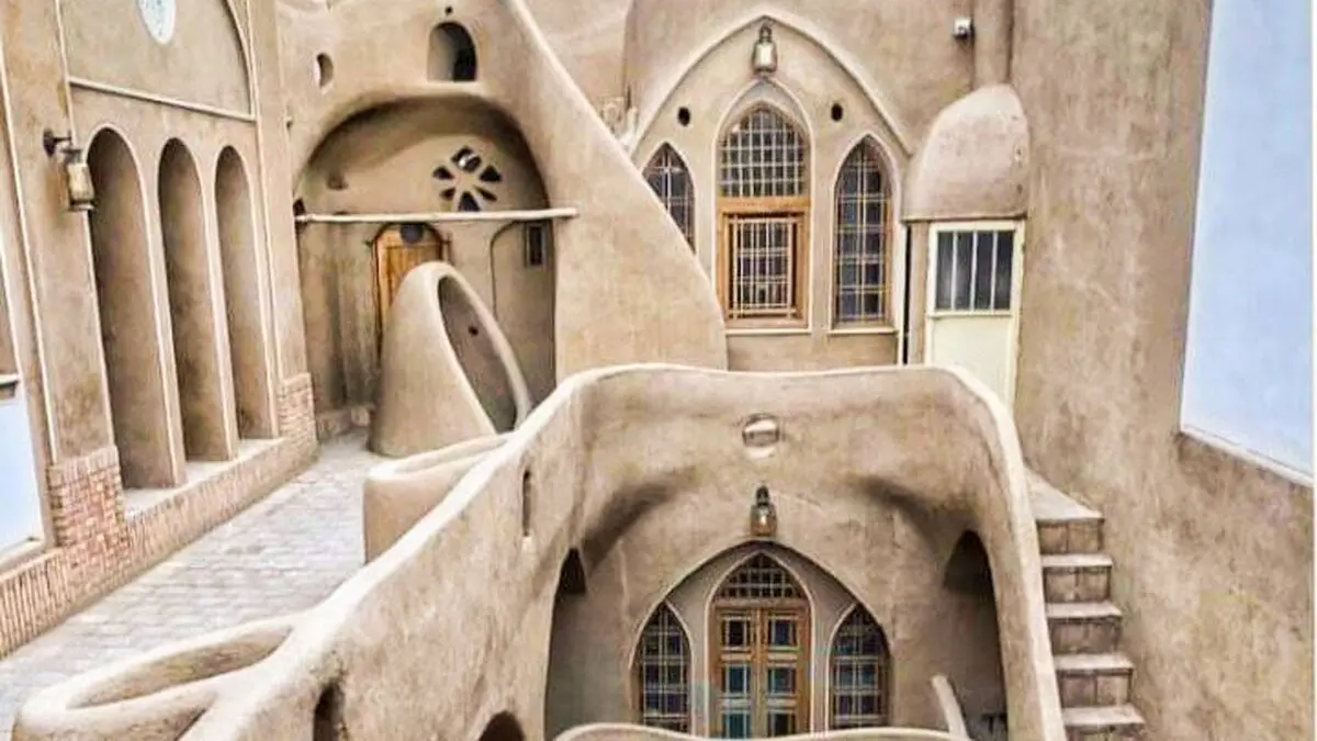 (تصاویر) خانه‌ای با معماری اسرارآمیز