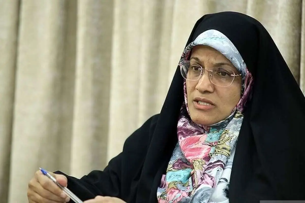 «تنها نامزد زن» هیات رئیسه مجلس هم پا به میدان رقابت گذاشت