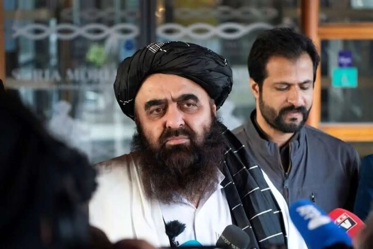 درخواست طالبان از ایران: حقآبه هیرمند از راه گفتوگو و دور از رسانهای شدن حل شود