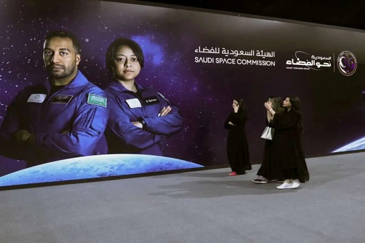 (ویدئو) نخستین فضانورد زن عربستانی به فضا رفت