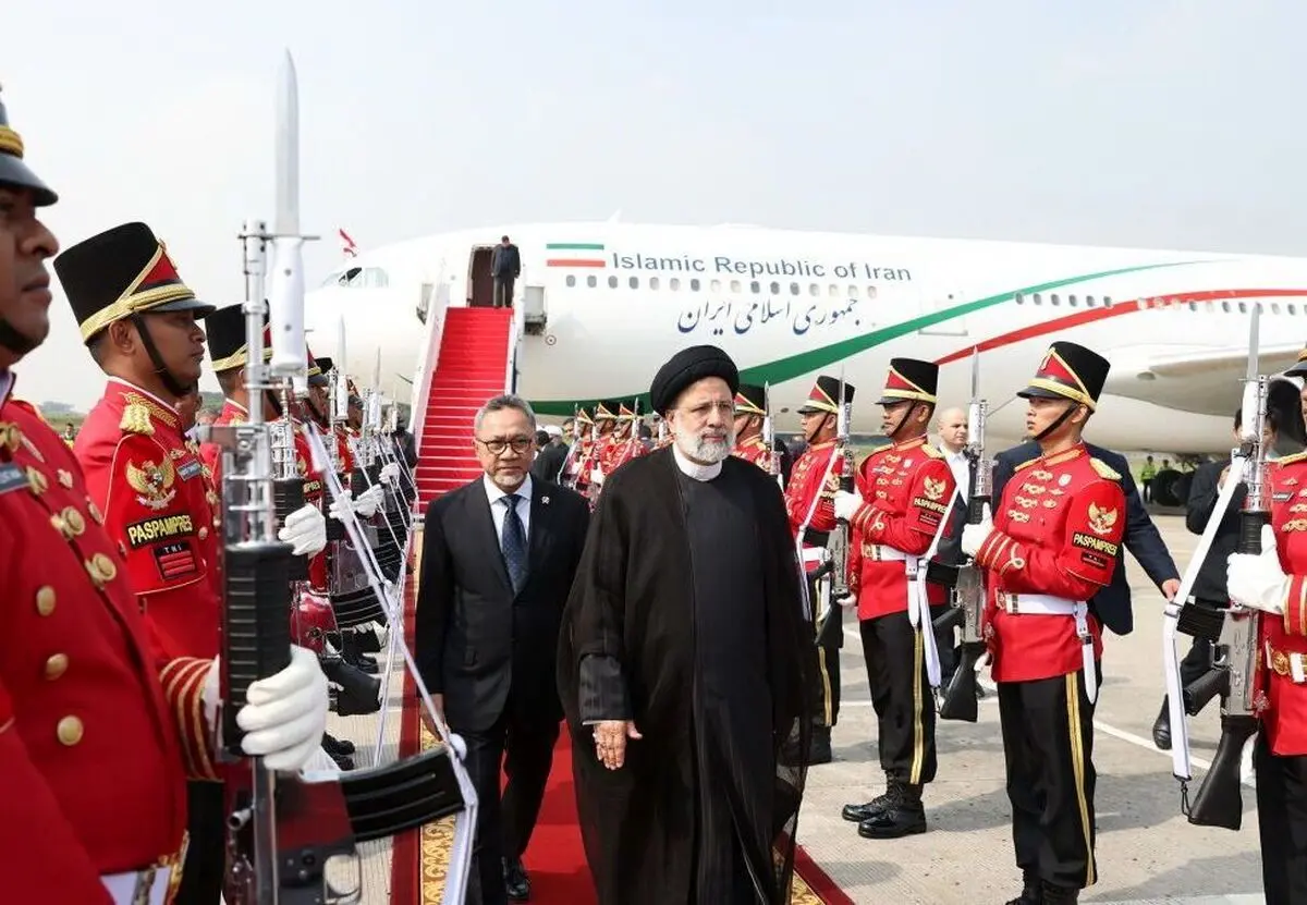 رئیسی وارد جاکارتا شد