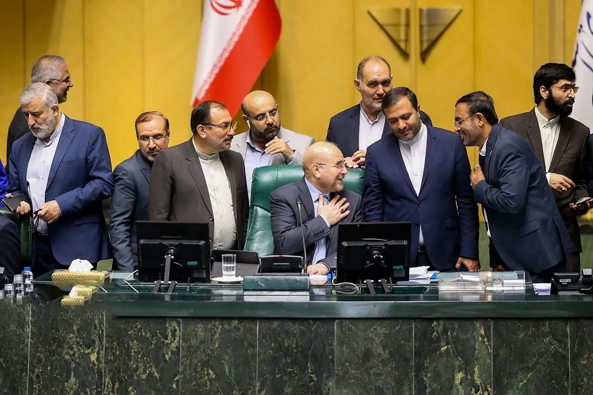 قالیباف از لاریجانی عقب افتاد/ سهم دهی آقای‌رئیس به پایداری هانیلوفر مولایی