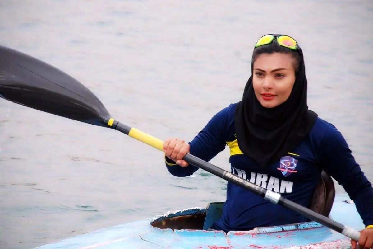 اولین واکنش قهرمانی که قوری و کتری جایزه گرفت: مسخره‌ام کردند!