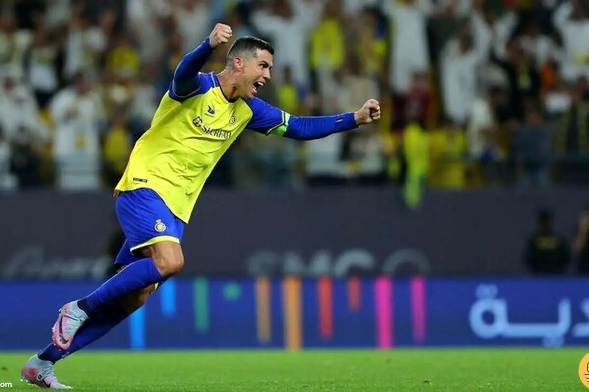 (ویدیو) کریستیانو رونالدو ادای مسلمان‌ها را درآورد