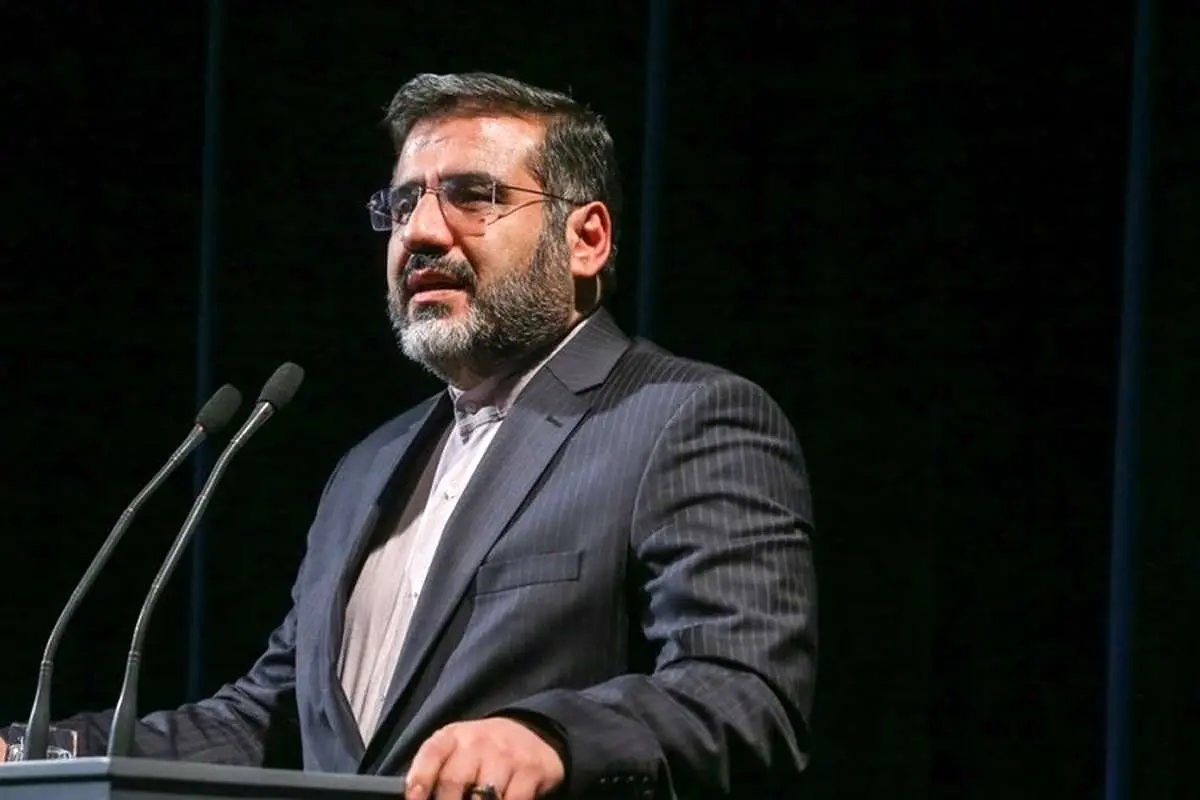 (ویدئو) واکنش وزیر ارشاد به خبر ممنوعالکاری برخی خوانندگان