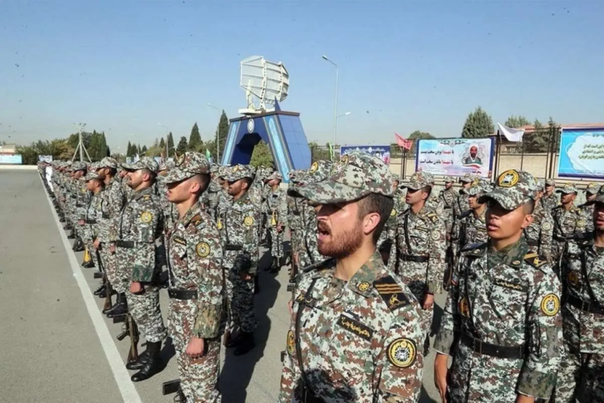 سربازان دارای سه فرزند معاف میشوند