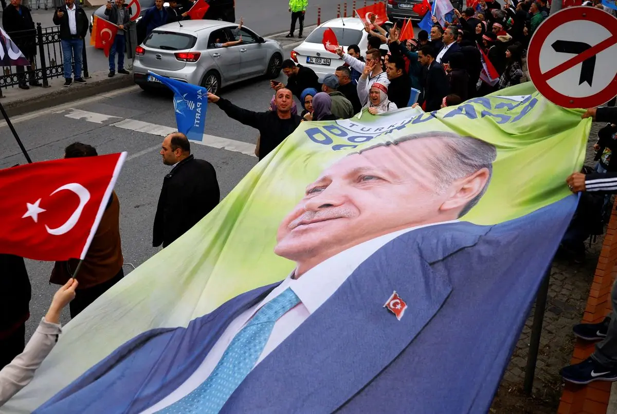 انتخابات سوال‌برانگیز ترکیه/ ریاست جمهوری اردوغان مادام‌العمر شد؟