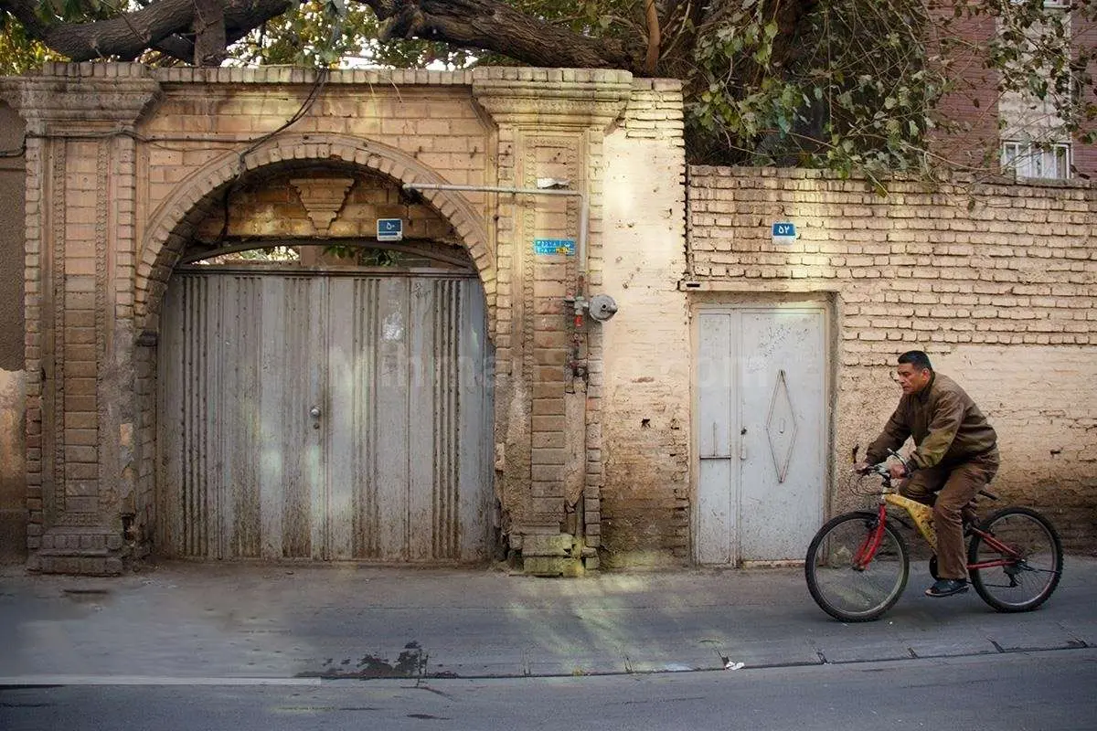 چرا عمر سکونت در محلات پایتخت کاهش داشته است/ شیوع پدیده بیمحلگی