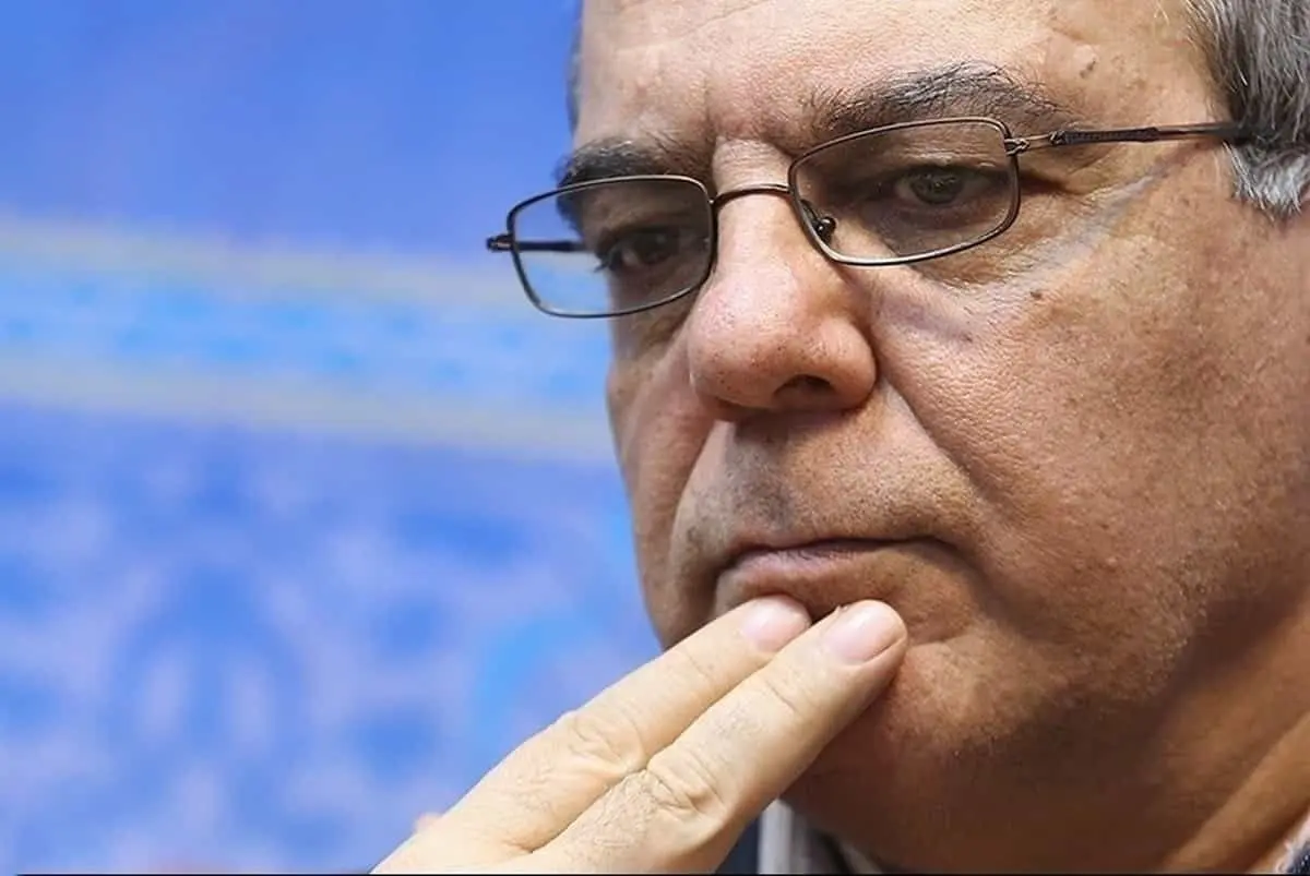 عباس عبدی: نظام آموزشی عقب‌گرد کند، نهاد‌های دیگر هم پسرفت می‌کنند