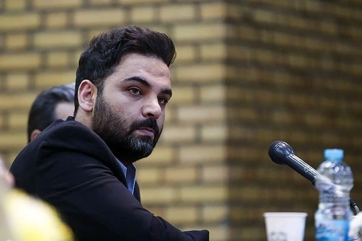 کنایه تند و تیز احسان علیخانی به یک وزیر