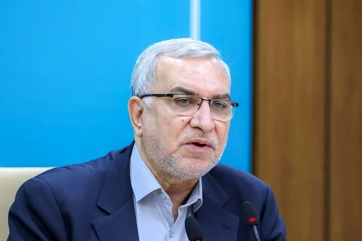 وزیر بهداشت: علما، نیروهای متدین و انقلابی را به فرزندآوری دعوت کنند