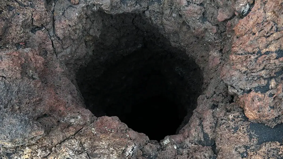 (عکس) چین در عمق ۱۰‌هزار متری زمین به دنبال چیست؟