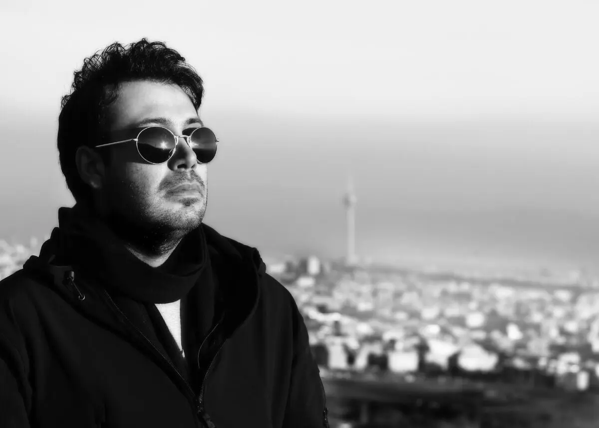 موضوعی که بالاخره حل شد/ صدای محسن چاوشی واقعیست یا دستگاهی؟