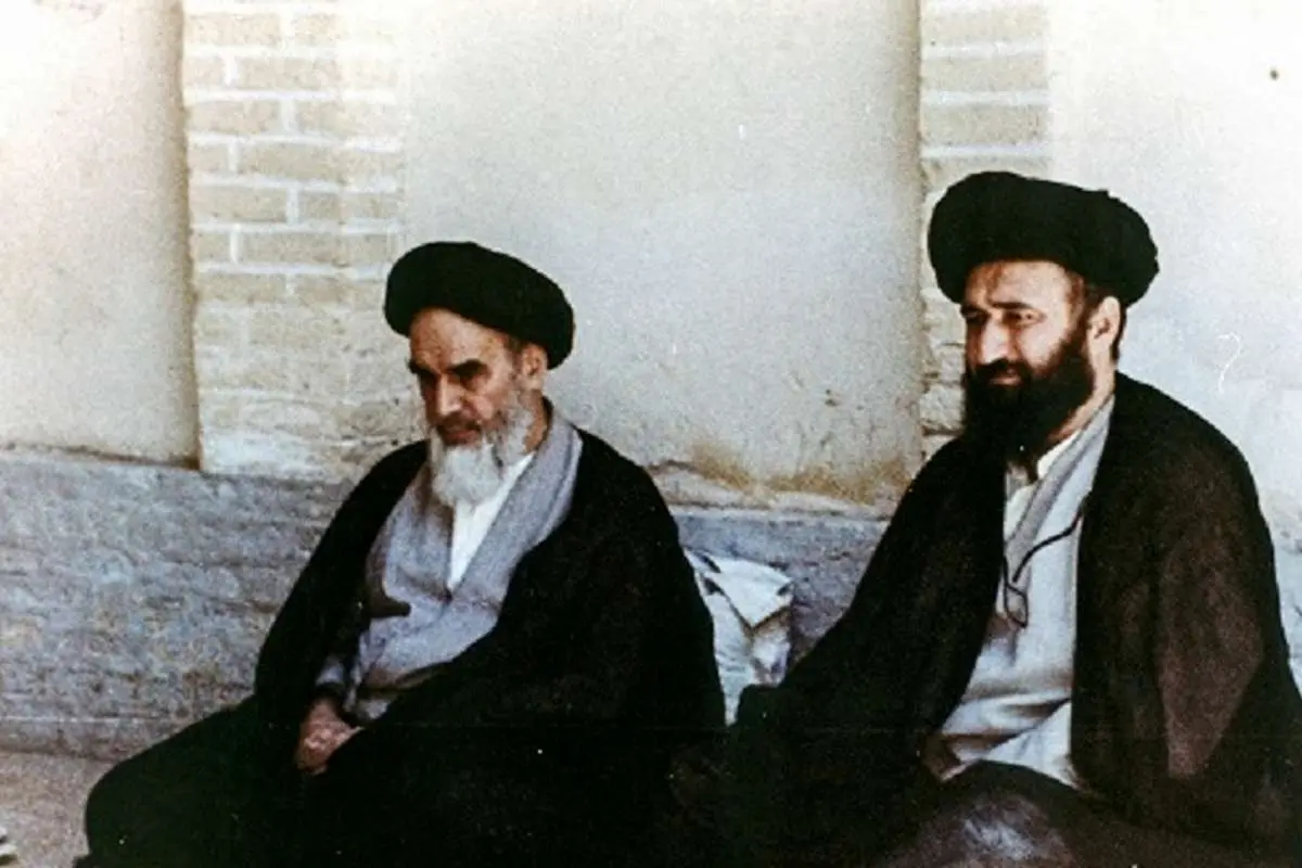آیت‌الله خامنه‌‎ای، چه کسی را «خمینی آینده ایران» نامید؟