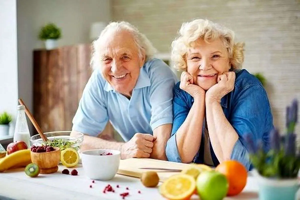 توصیههای مهم تغذیهای برای بعد از ۵۰ سالگی