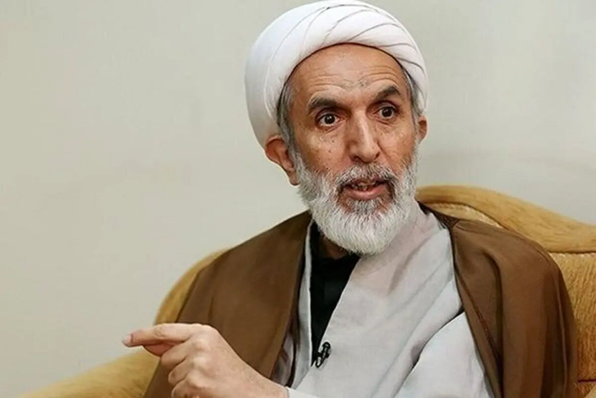 مهدی طائب: پیامبر اسلام ملت ما را در اختیار نداشت/ مردم اجازه ندادند دست دشمن به امام خمینی برسد