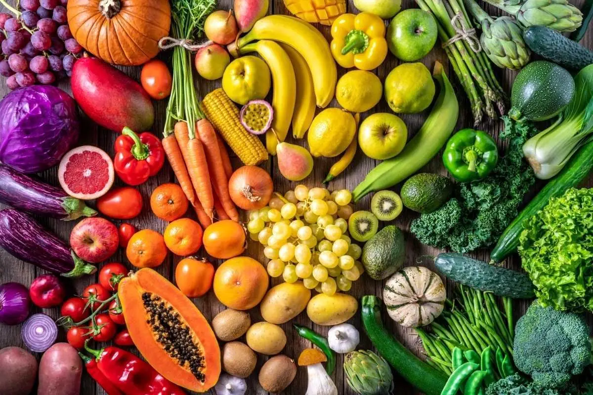 برای کنترل فشار خون بالا چه بخوریم؛ ۹ توصیه غذایی برای کنترل فشار خون