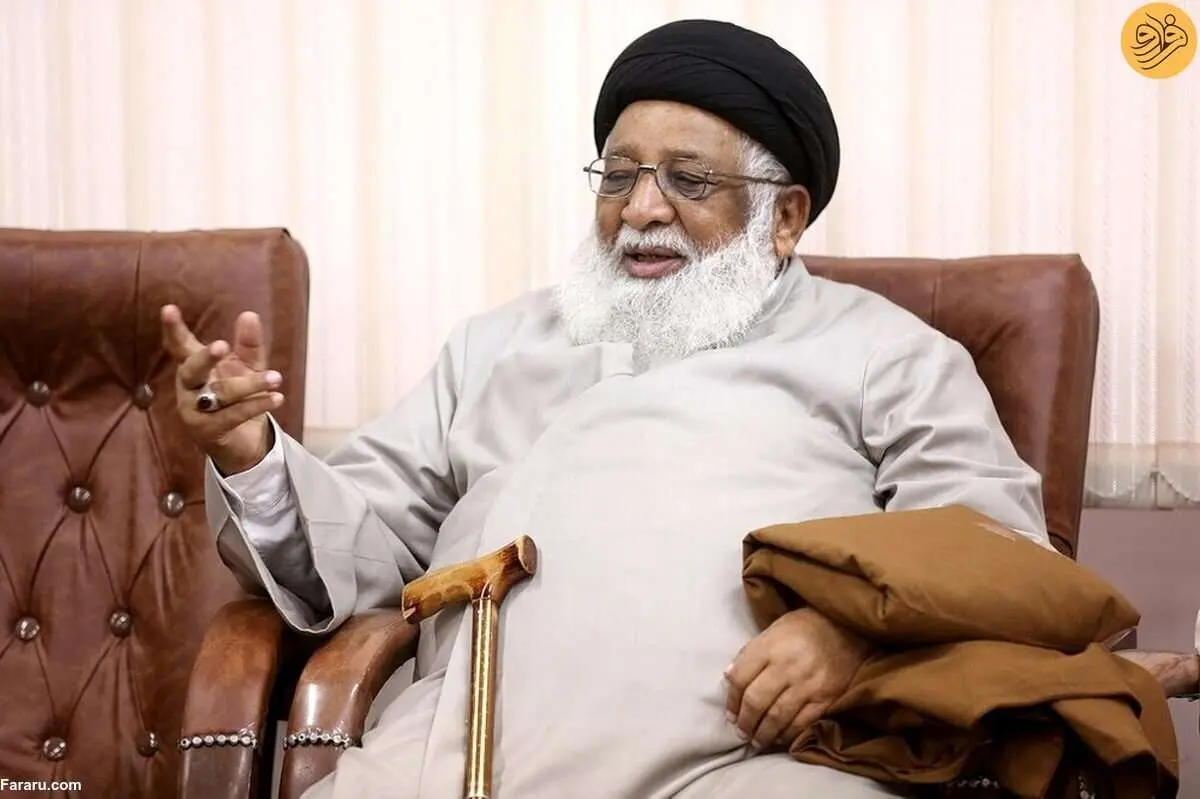 روحانی پاکستانی: اگر در ایران تاکسی سوار شوید، نوار قرآن در حال پخش است