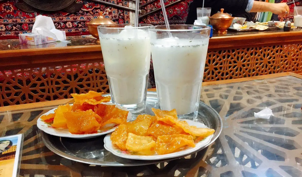 دوغ و گوشفیل اصفهان؛ تناقضی دلچسب از ترش و شیرین