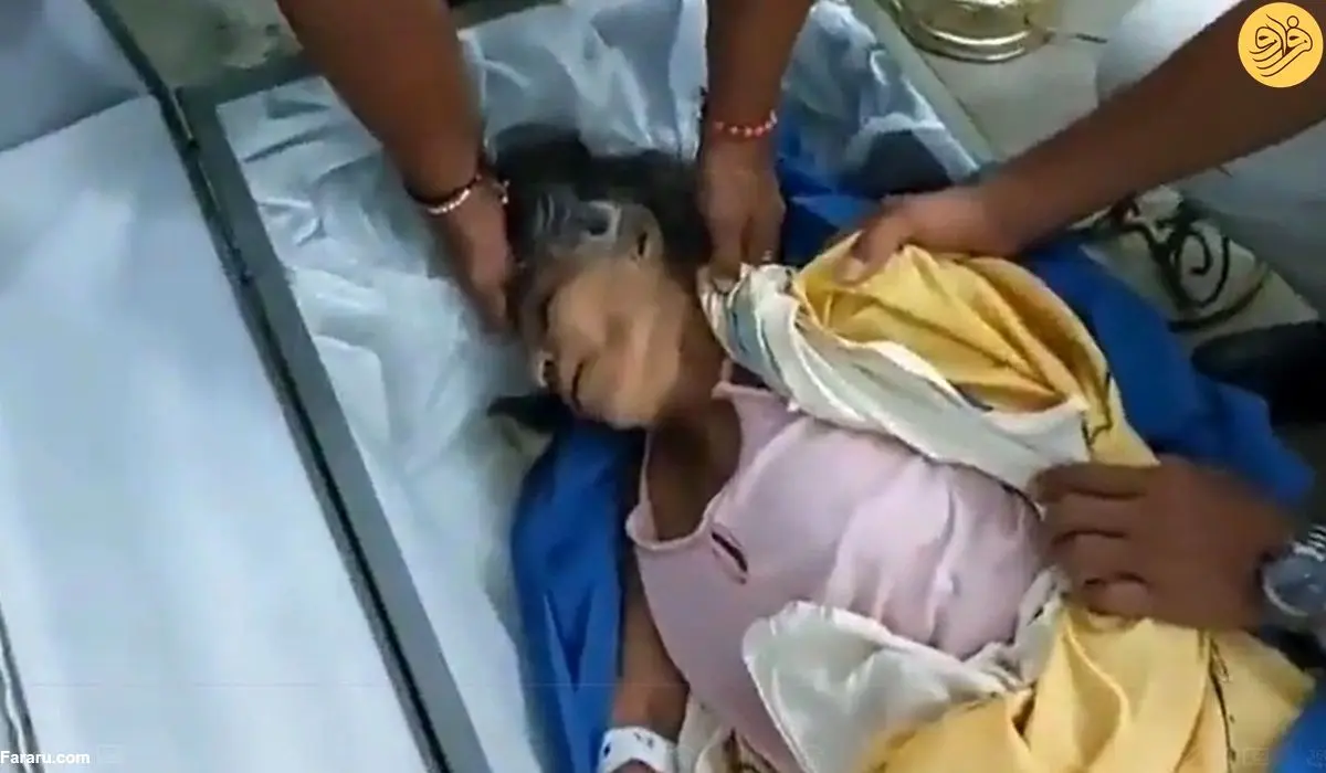 (ویدئو) زنده شدن یک پیرزن در مراسم تشییع جنازه‌اش!