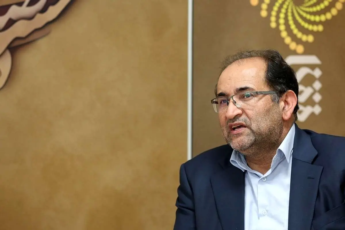 نماینده مجلس: پزشک اطفال، وزیر خارجه میشود، کسی که علوم سیاسی خوانده، وزیر کار!