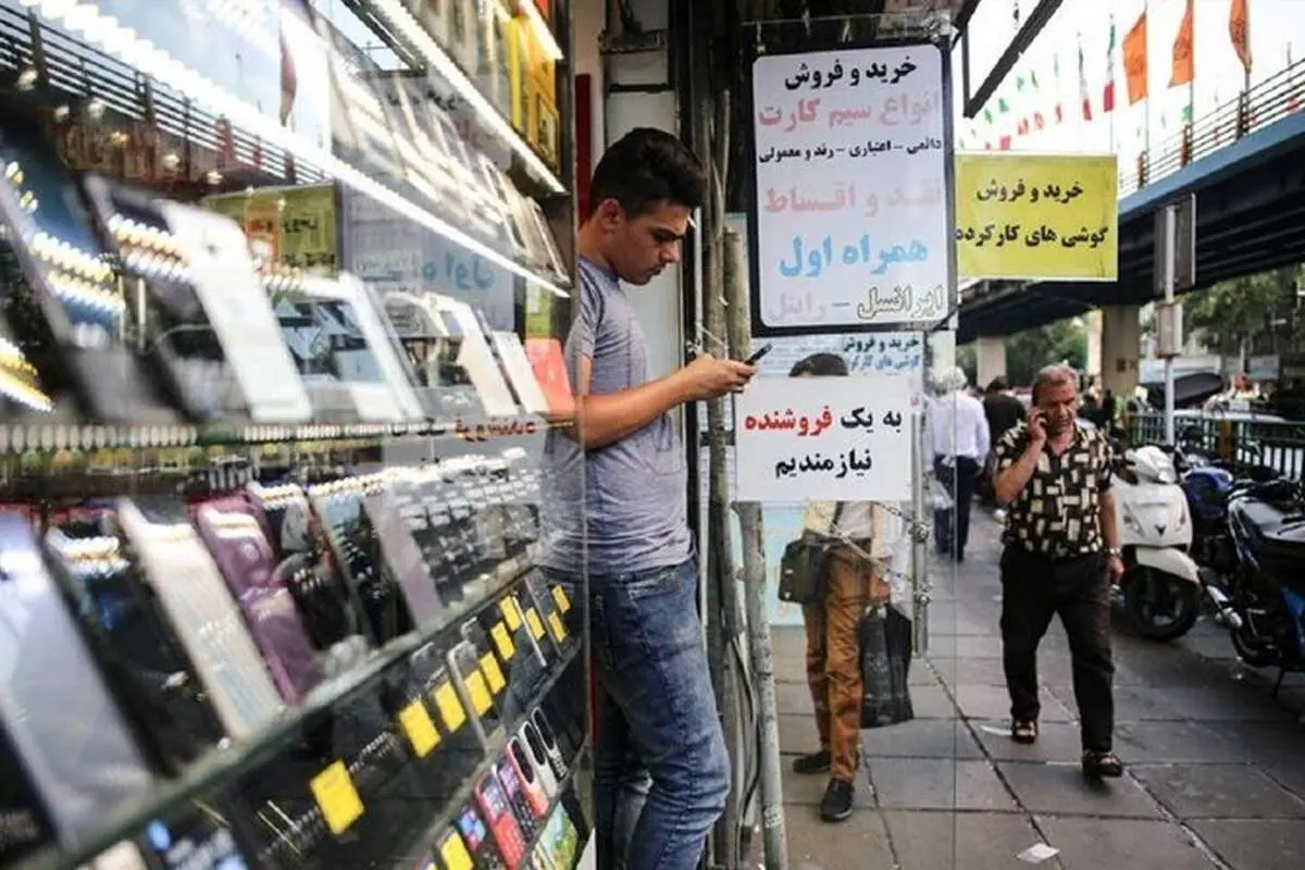بازار موبایل کساد شد/ تب داغ موبایل دست دوم و تعمیر گوشی