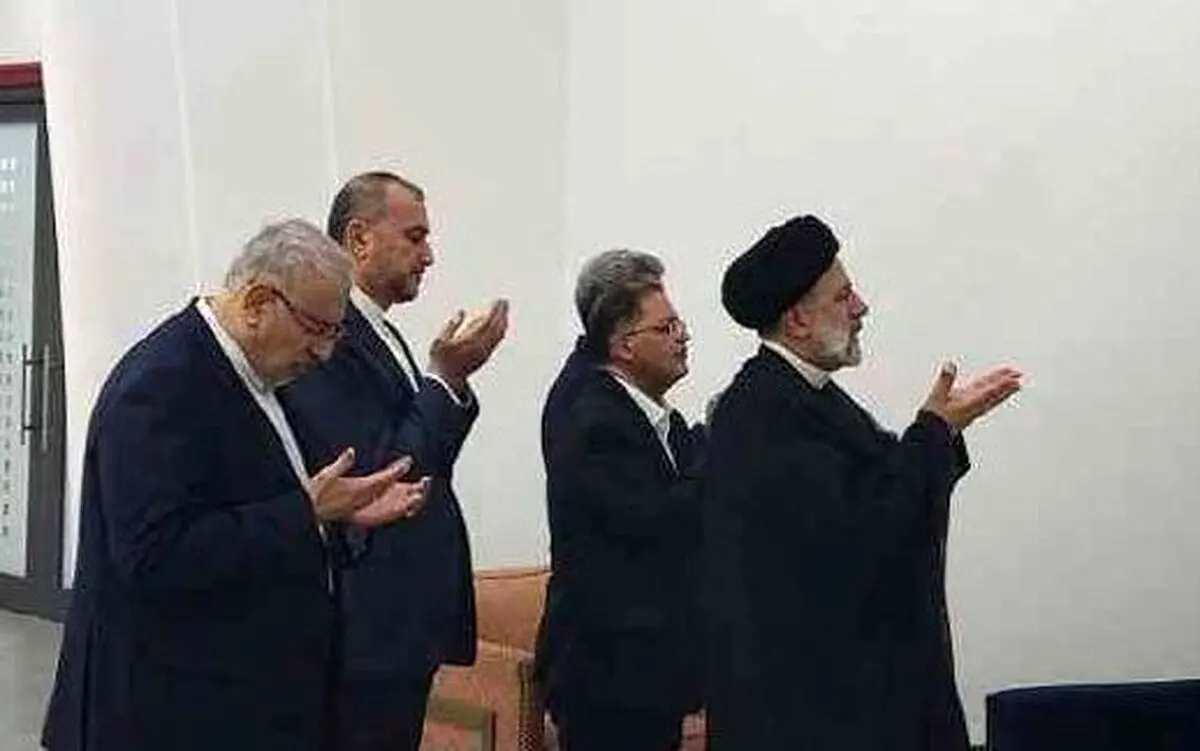 (تصویر) اقامه نماز رئیسی در کاخ ریاست جمهوری نیکاراگوئه