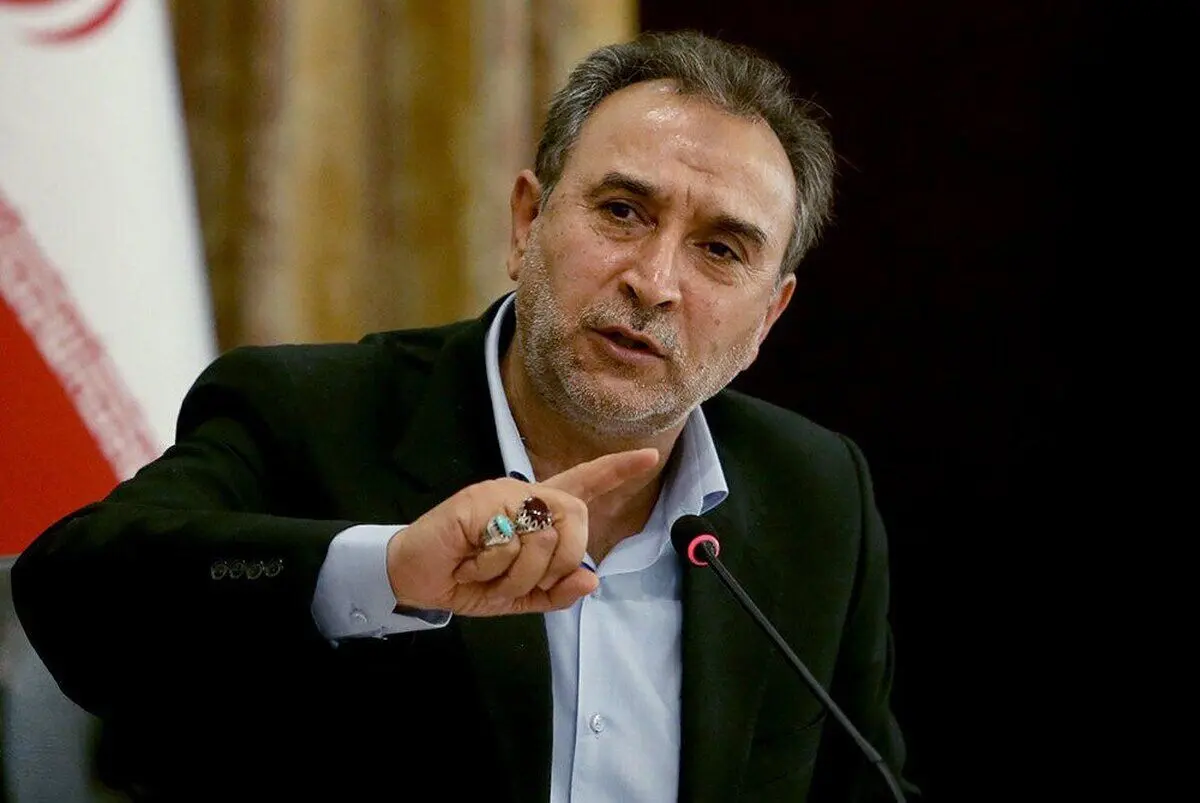 مقام ارشد دولت روحانی و فرزندش متهم به سرقت فرش‌های مجموعه سعدآباد شدند