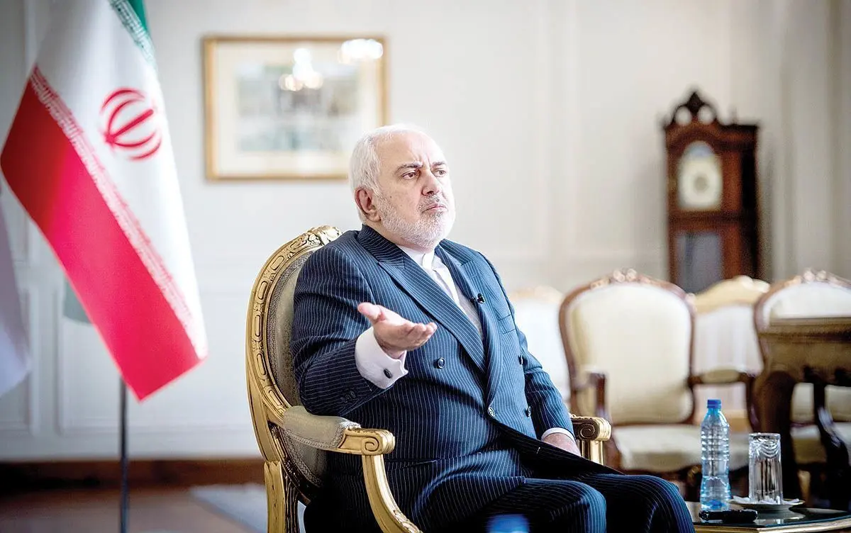 ظریف در میانه دوگانه عشق و نفرت