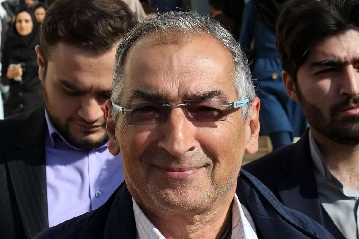 انتقاد تند زیباکلام از «اپوزیسیون خارجنشین»