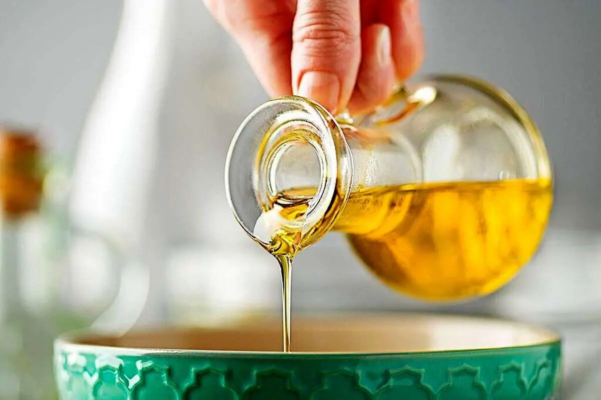 مبتلایان به کبد چرب چه روغن‌هایی مصرف کنند؟