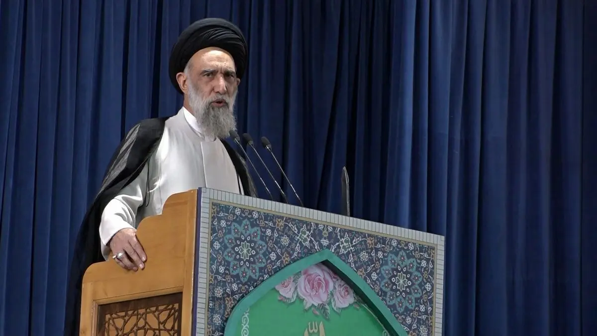 امام جمعه اصفهان: امارات فهمید اگر بخواهد امنیت داشته باشد باید خودش را با جمهوری اسلامی پیوند بزند