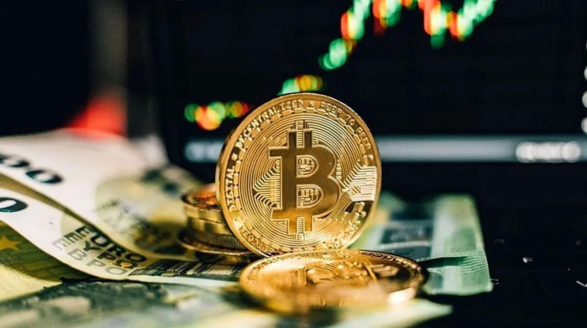 تاثیر نرخ بهره بر بیت‌کوین؛ سقوط به کانال ۲۴ هزار دلار