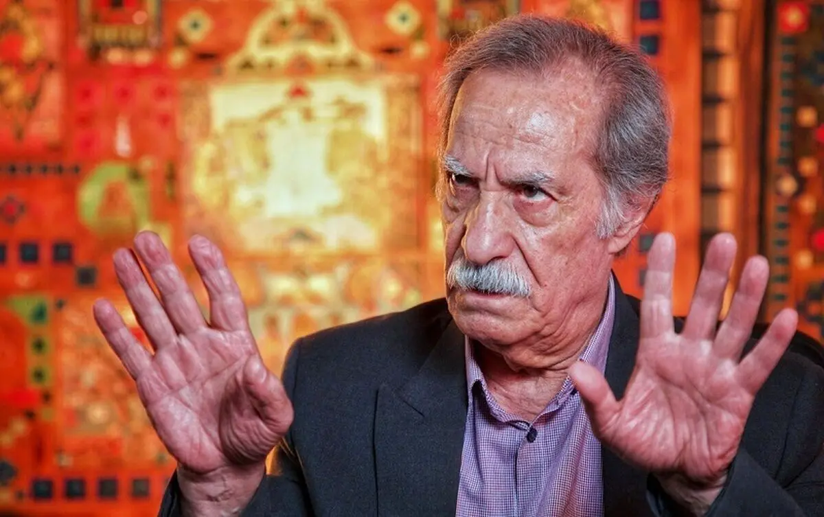 (ویدئو) پاسخ جالب طهمورث در خصوص یک بازیگر زن؛ رعنا آزادی‌ور چطور بازیگری است؟