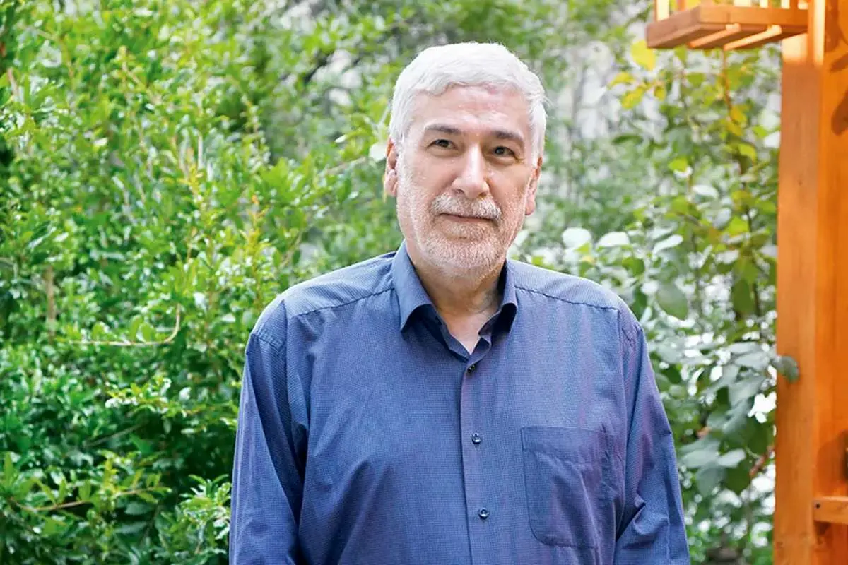 در مدح و مذمت تکثّر در سیاست خارجی