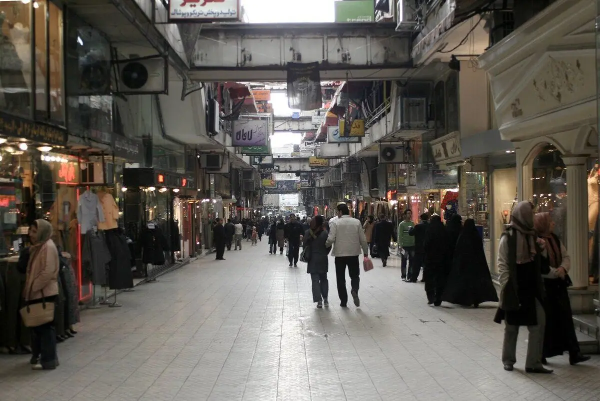 یک چهارراه معروف تهران و چند روایت تکان‌دهنده/ از تبعید تا سرنوشت غم‌انگیز شاعر عاشق‌پیشه