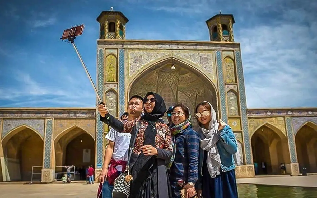 رئیس انجمن دفاتر مسافرت هوایی: شاهد ورود گردشگران لاکچری افغان به ایران هستیم
