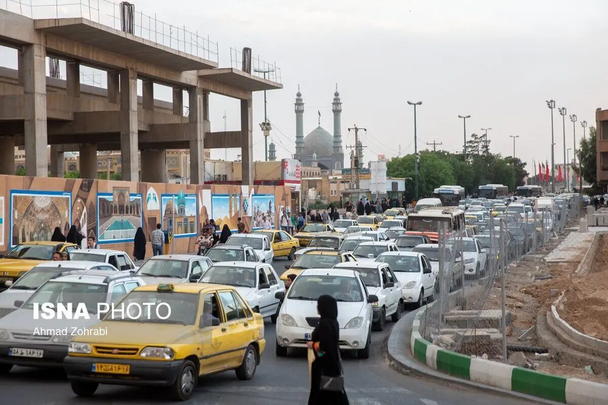 (تصاویر) نابسامانی در میدان مطهری، میدان مرکزی شهر قم