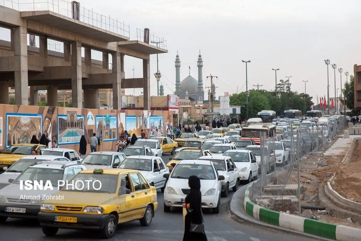 (تصاویر) نابسامانی در میدان مطهری، میدان مرکزی شهر قم