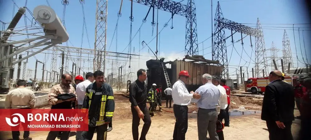 (تصاویر) آتش سوزی پست انتقال برق در آبادان