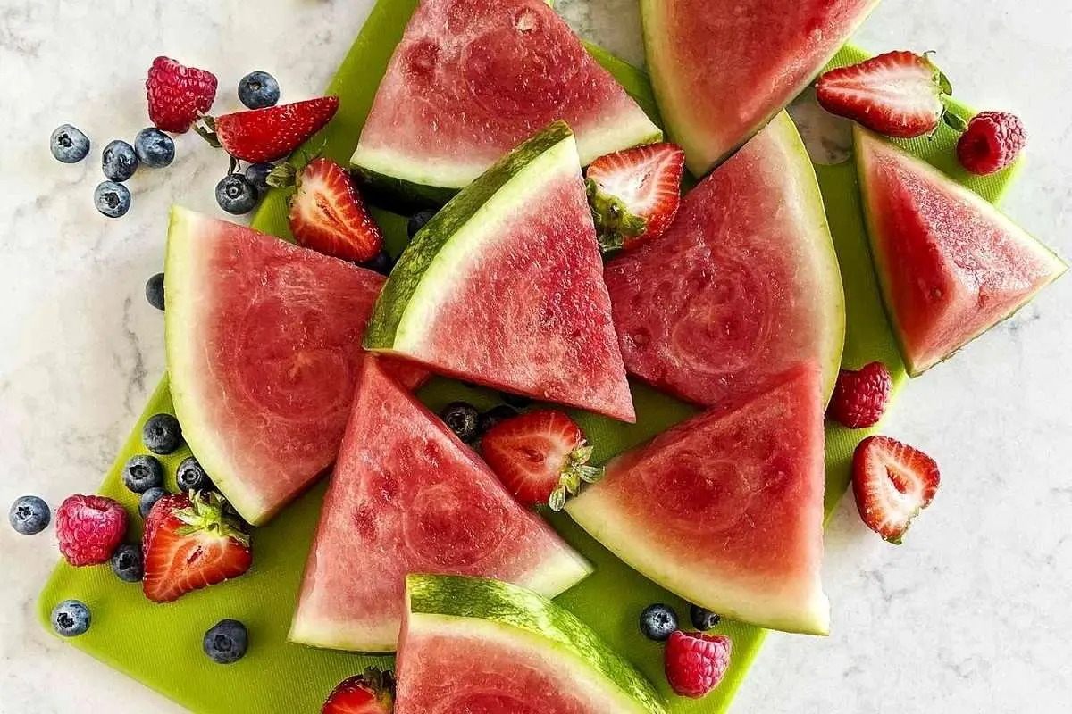 خوراکی‌های سالم برای تابستان